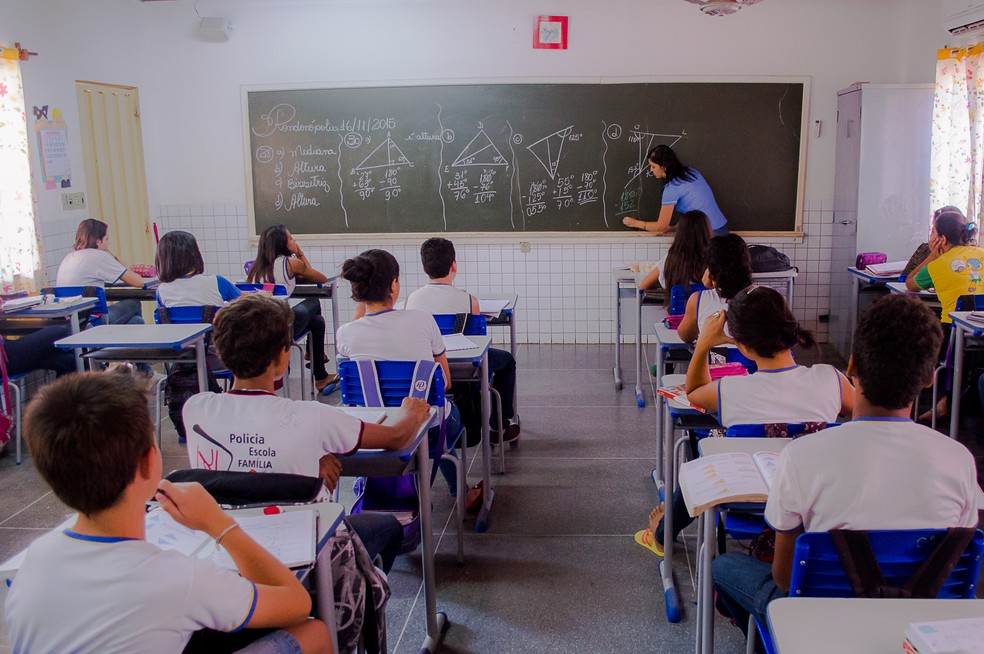 Mais de 600 professores de MT se afastaram para tratar depressão e síndrome do pânico em 2018